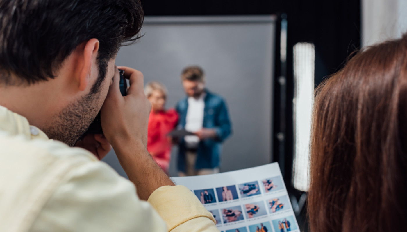 Pour créer un book à Grenoble, prenez contact avec UtopikPhoto !